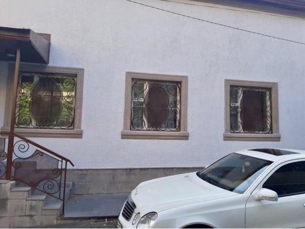 Classic Apartment On Kievyan Erevan Esterno foto
